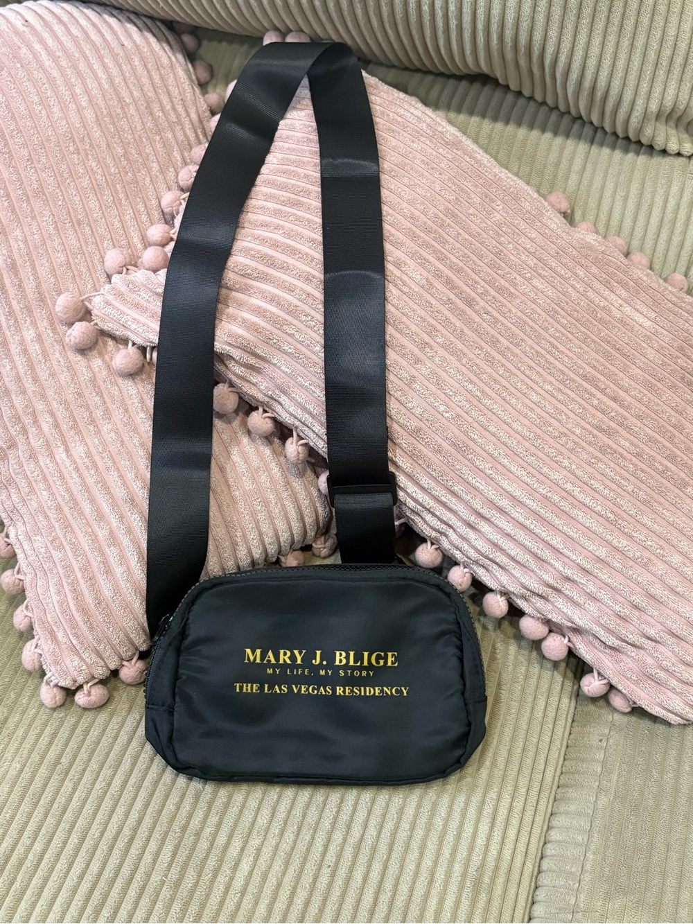 RARE MARY J BLIGE Black Crossbody Sling Bag Hip-pack ‘The Las Vegas Residency'